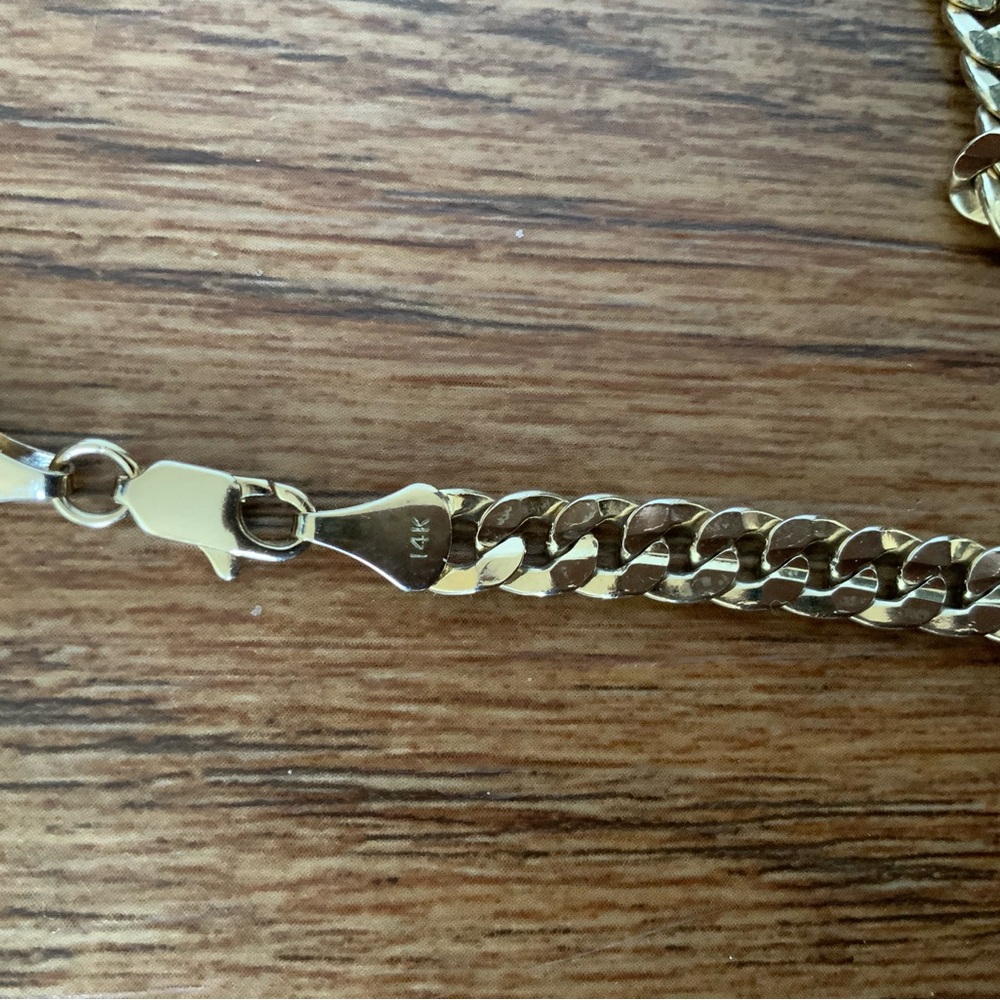 Gold Tone Yellow Gold Plated  Chain Necklace 24 inches. - Picture 3 of 6